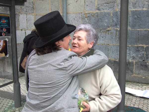 unancianounabrazo 217